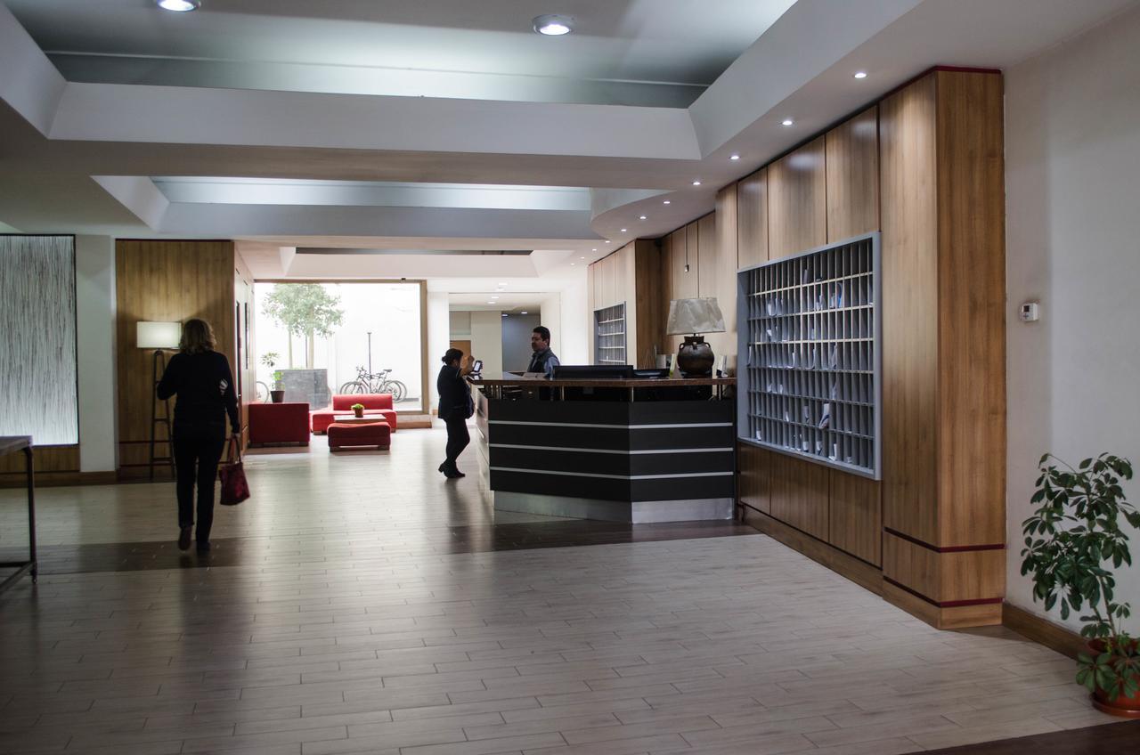 Austral Rentahome Nueva Providencia Santiago del Cile